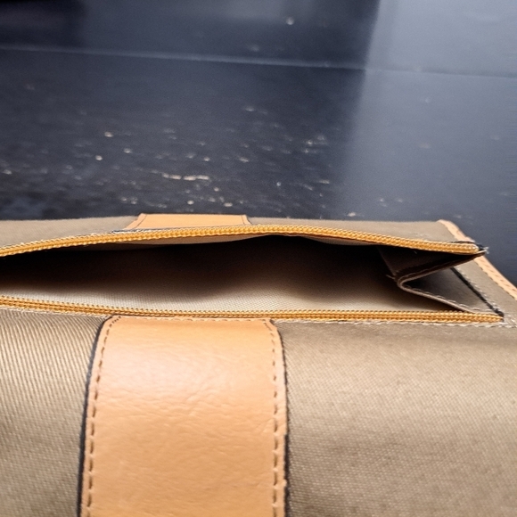 Vintage NWT Liz ClaiborneTri Fold Wallet - Picture 9 of 11